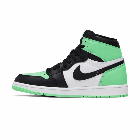 Air Jordan 1 Retro High OG 'Green Glow' - Picture 3 of 16